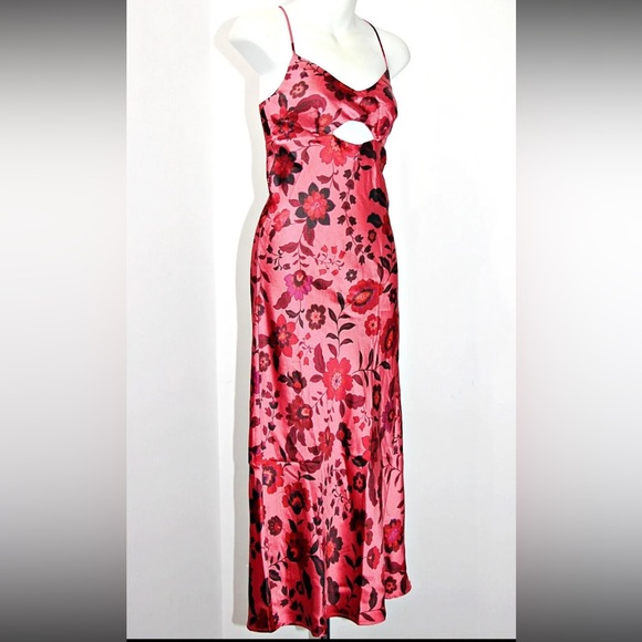 🏷️ NWT House of Harlow 1960 Pink Satin Floral Cut Out Midi Slip Dress - Picture 8 of 15